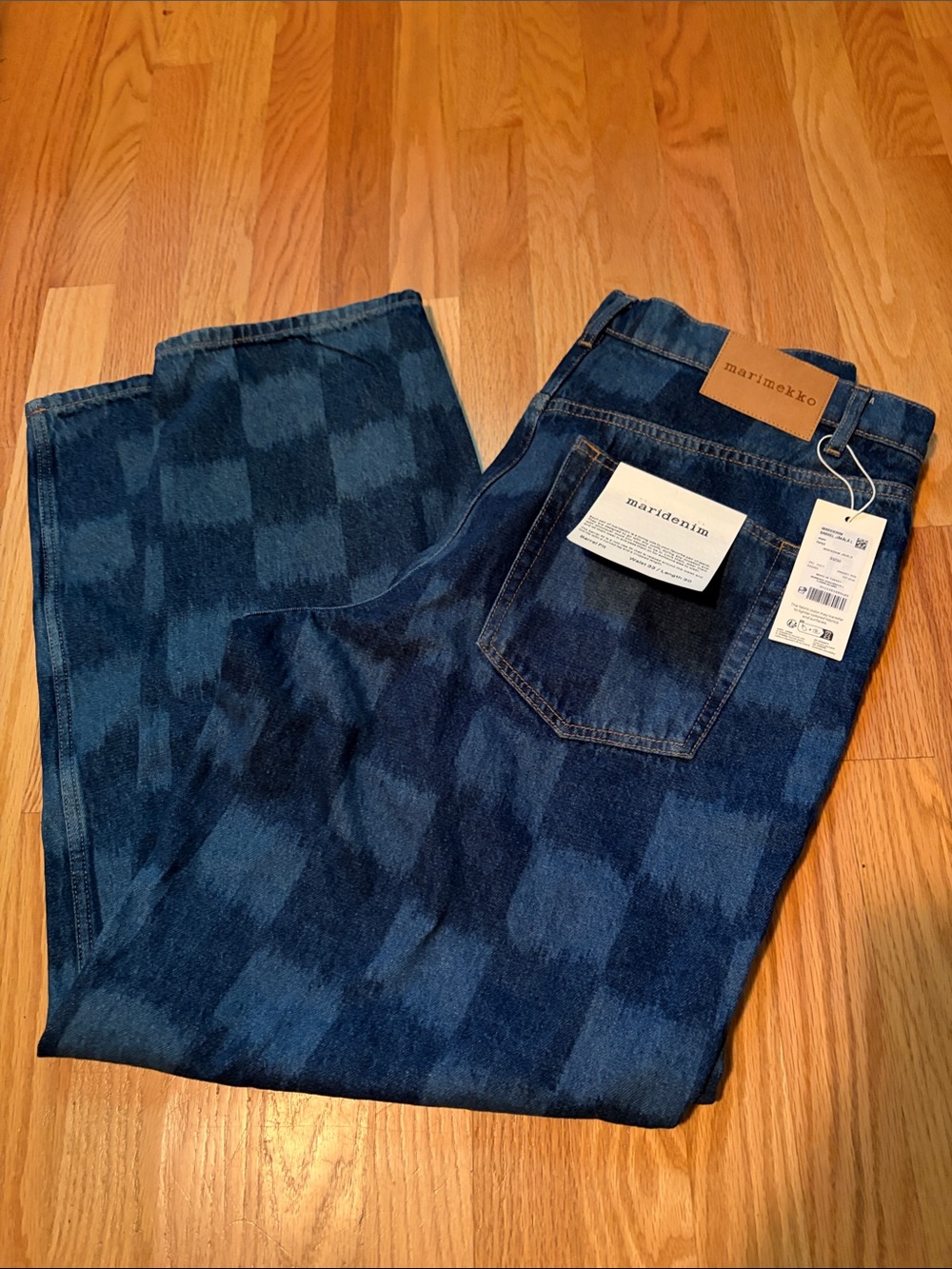 Marimekko Maridenim Vaihe Jäkälä denim barrel leg jeans (33/30) NWT